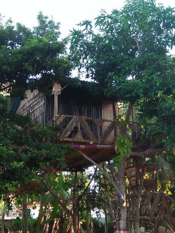 Nyuh Bengkok Tree House Hotel Batununggul Екстериор снимка