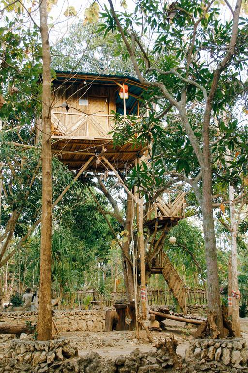 Nyuh Bengkok Tree House Hotel Batununggul Екстериор снимка