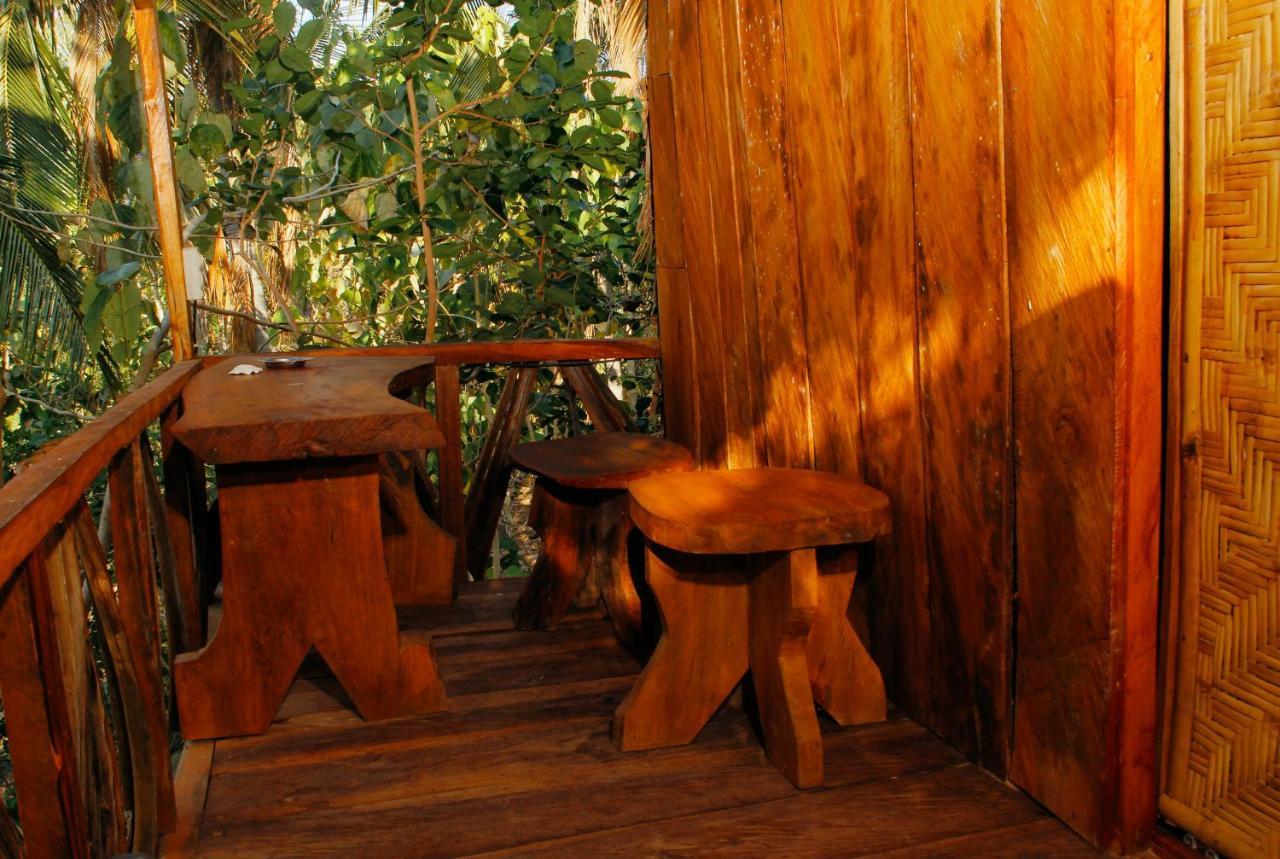 Nyuh Bengkok Tree House Hotel Batununggul Екстериор снимка